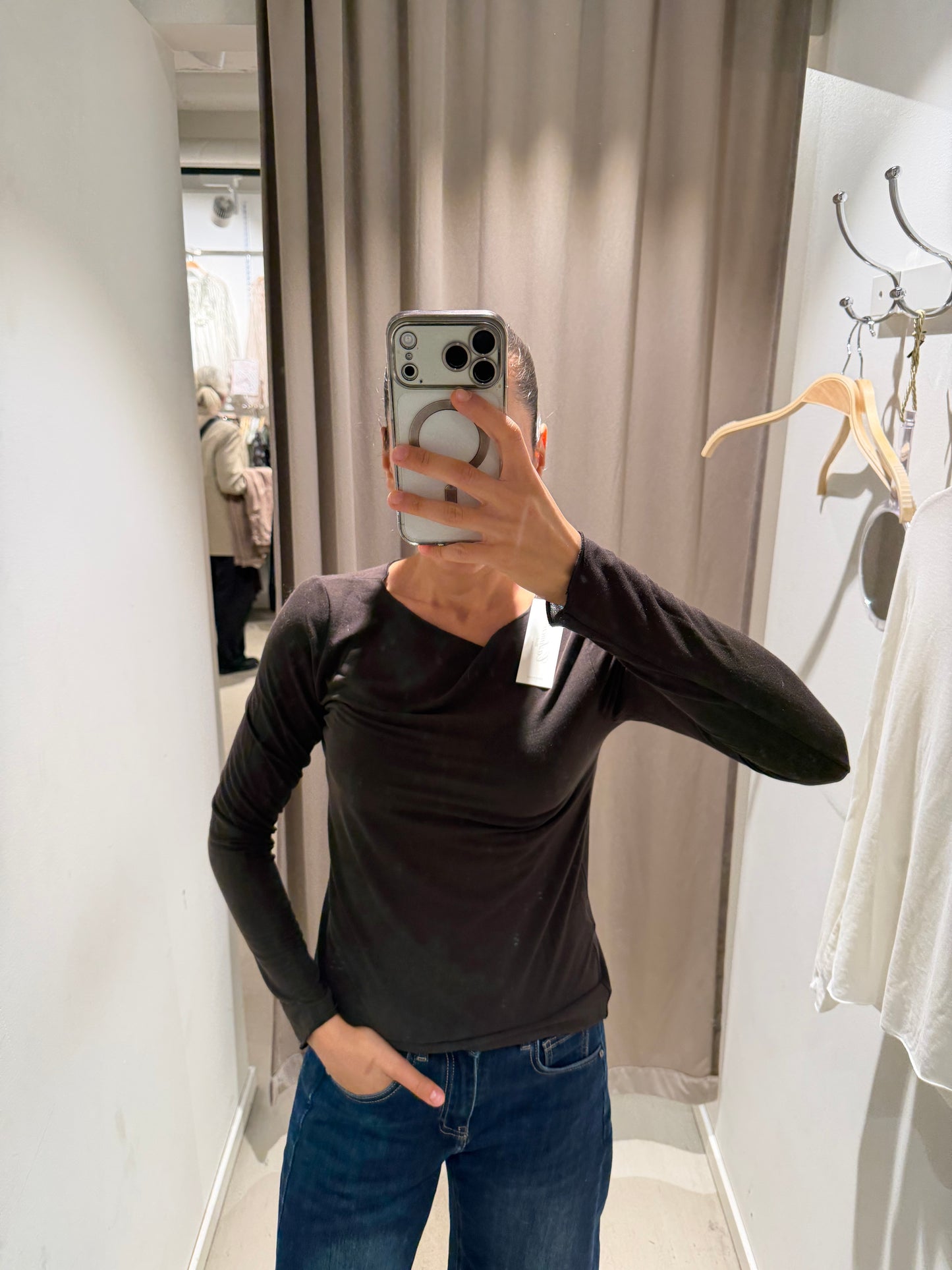 Misto Cashemir topp