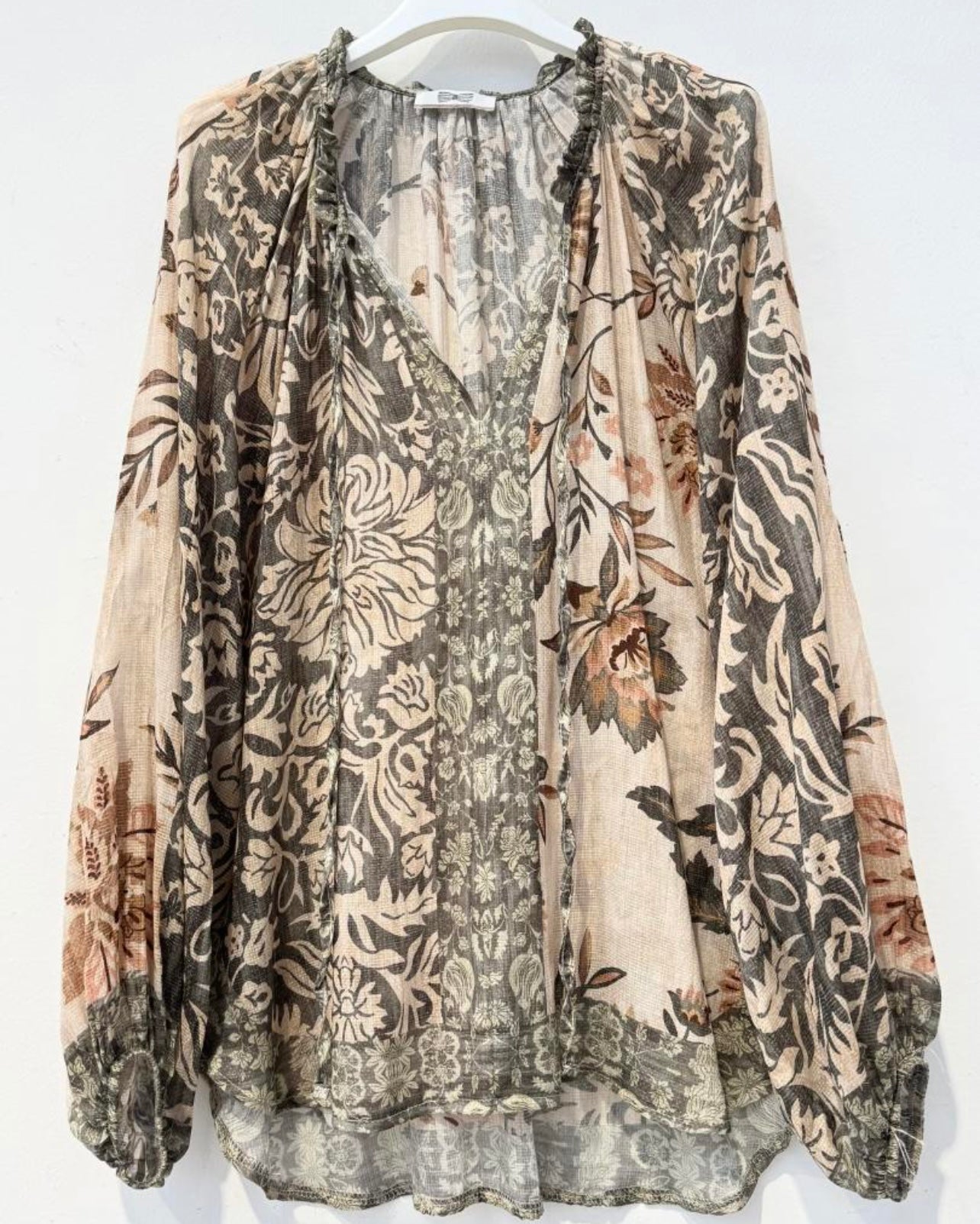 LINE blus