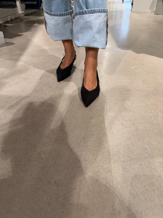 Kitten heels