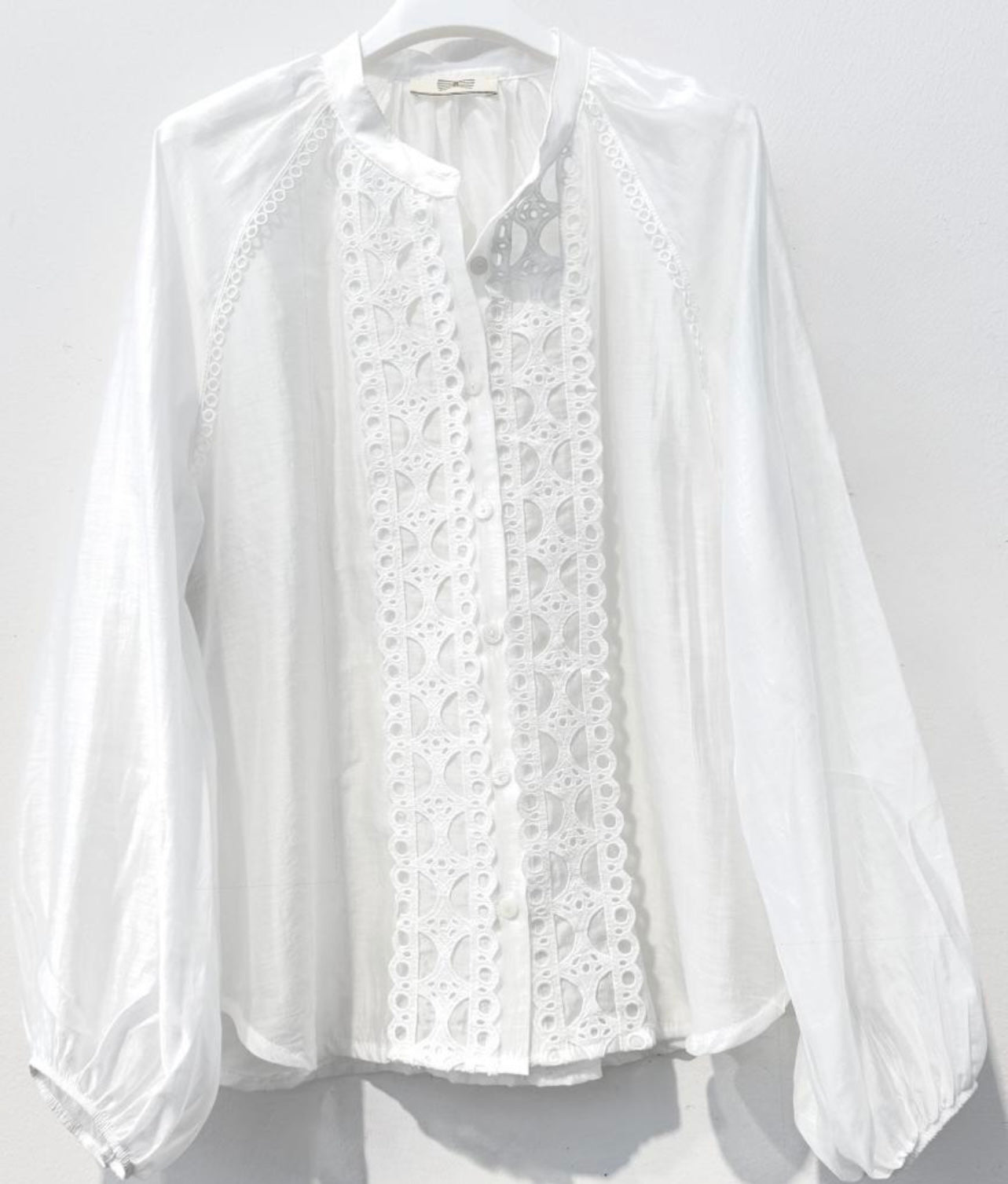 AUDE blus