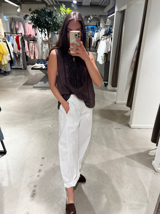 ELISE TOPP