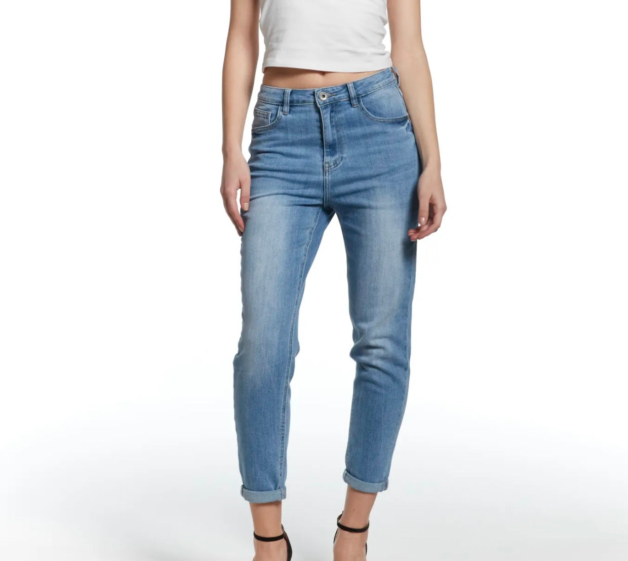 BETTY Jeans