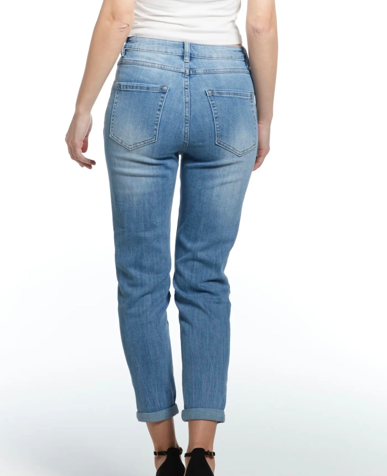 BETTY Jeans